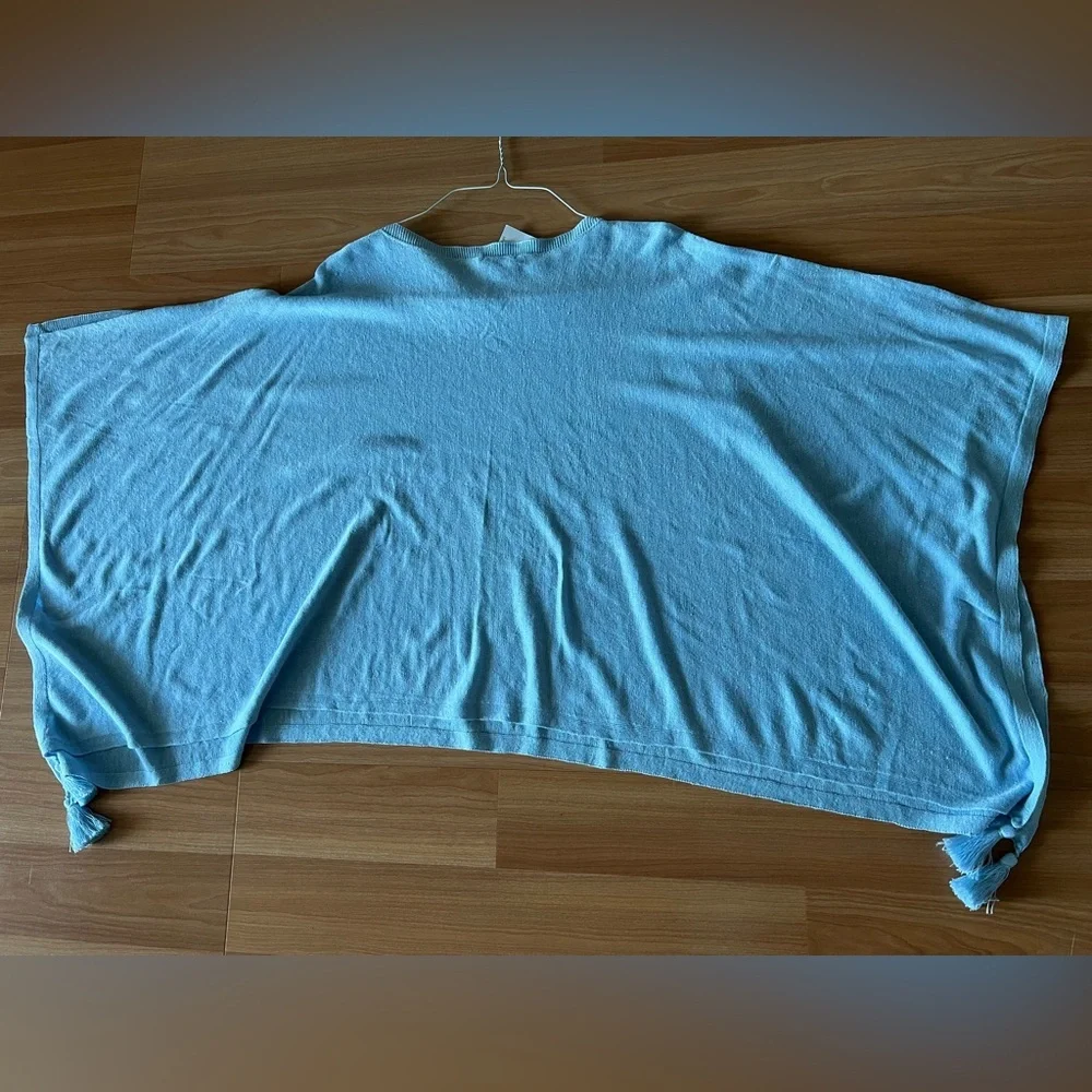J. Jill Linen-Blend Light Blue Tassel Hem Poncho Top One Size Flowy Boho